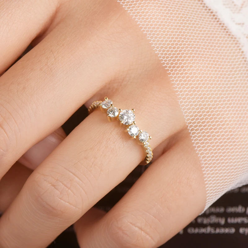 Anillo "Cluster de Diamantes"™: Plata 925 y Moissanita Certificada