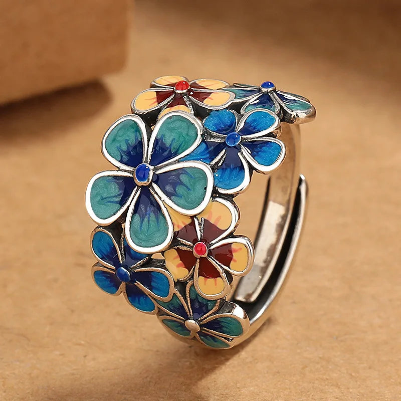 Anillo Ajustable "Jardín Retro"™: Flores de Esmalte Bohemio
